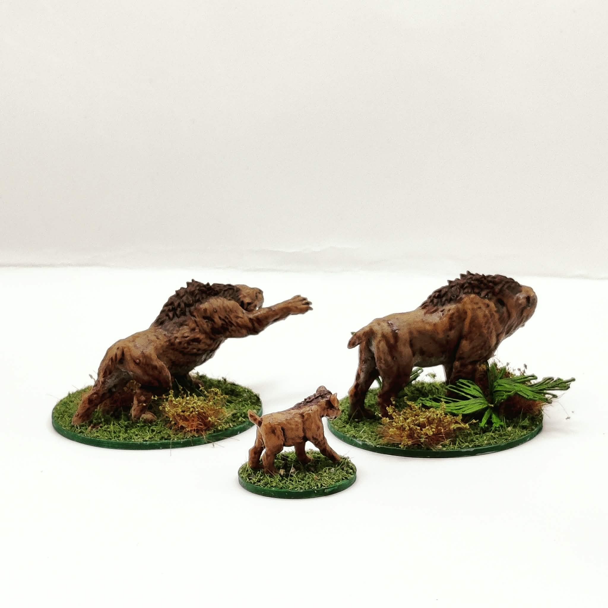 Smilodons